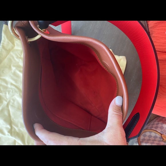 LOUIS VUITTON TUILERIES BESACE - Picture 10 of 16